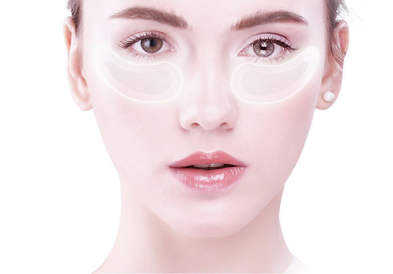 New hyaluronic acid micro needle eye patch smoothing fine lines around the eyes eye lines fading dark circles eye bags soothing skin firming