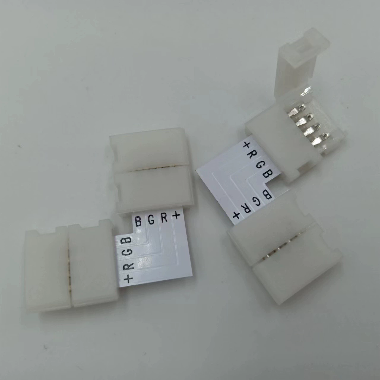 Трансграничная специальная Пряжка без сварки, световая полоса, экспресс-разъем, костюм, красочный адаптер RGB, светодиодный разъем