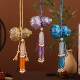 香包/香囊;布艺绣品;布艺工艺品