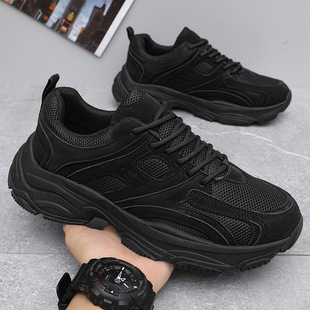 ����ɫ��Ь�����¿�W��͸���\�����eЬ�ϰ��ļ��ڱ��W���ϵ���Ь