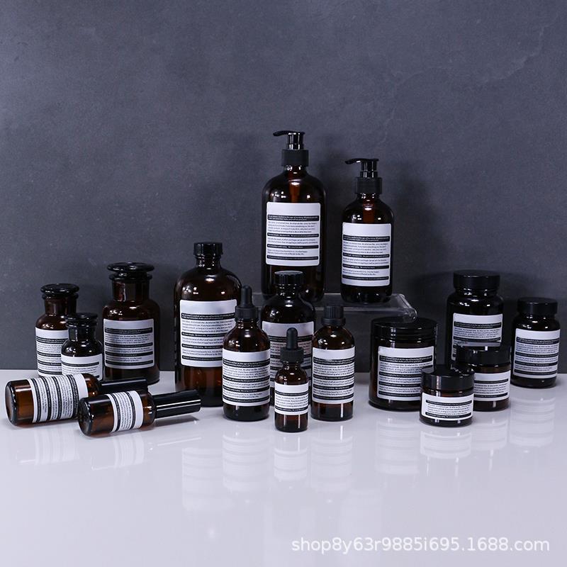 Bathroom decorations, ornaments, Instagram-worthy cosmetic lotion refills, brown glass empty bottles, showroom bathroom props