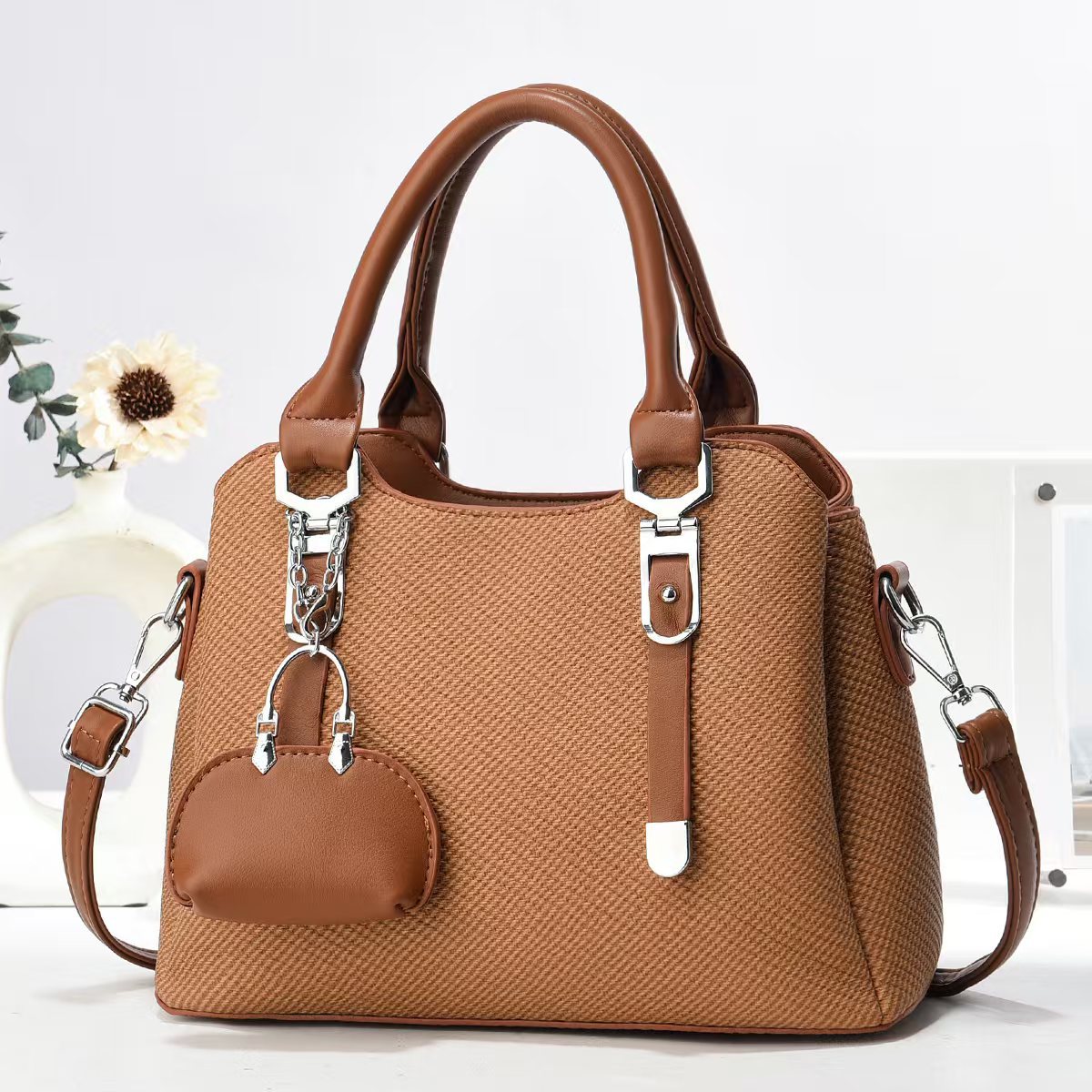 Bolsos para mujer 2025 nuevo bolso de hombro bolso de mensajero bolso femenino esencial de la diosa del sentimiento de alta gama