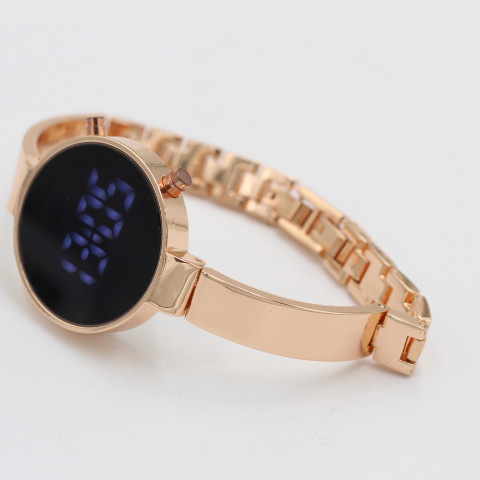 定制女士手表手镯LED时尚珠宝电子表服饰搭配女士手表