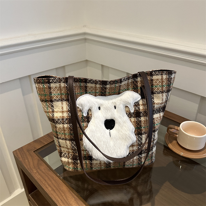 Bolso bandolera a cuadros de lana retro para mujer 2024 nuevo estilo bolso de otoño e invierno bolso de ocio de gran capacidad