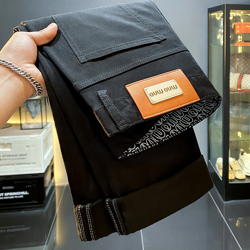 El negro es suave y cómodo.