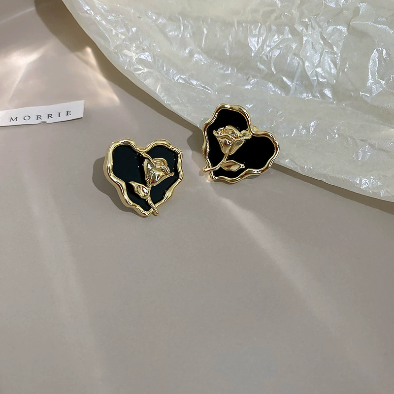 Серьги, серебряная игла 925, жемчужина и циркон floral ретро европейский стиль, лёгкий 0.036 кг