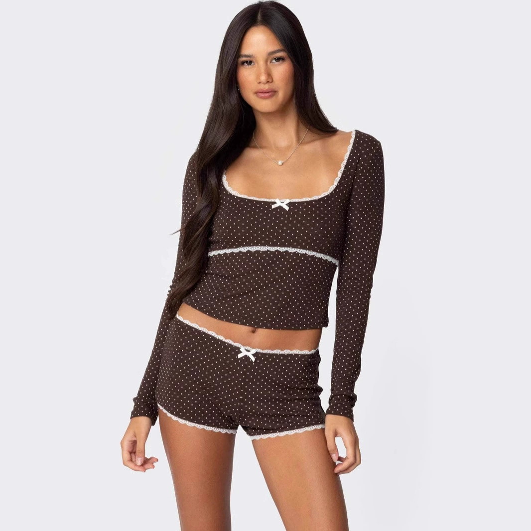 Европейский и американский кросс-зеркальный набор с волновой точкой печати новый подтяжка топ с бантом кружево сшивание сексуальные шорты набор из двух частей