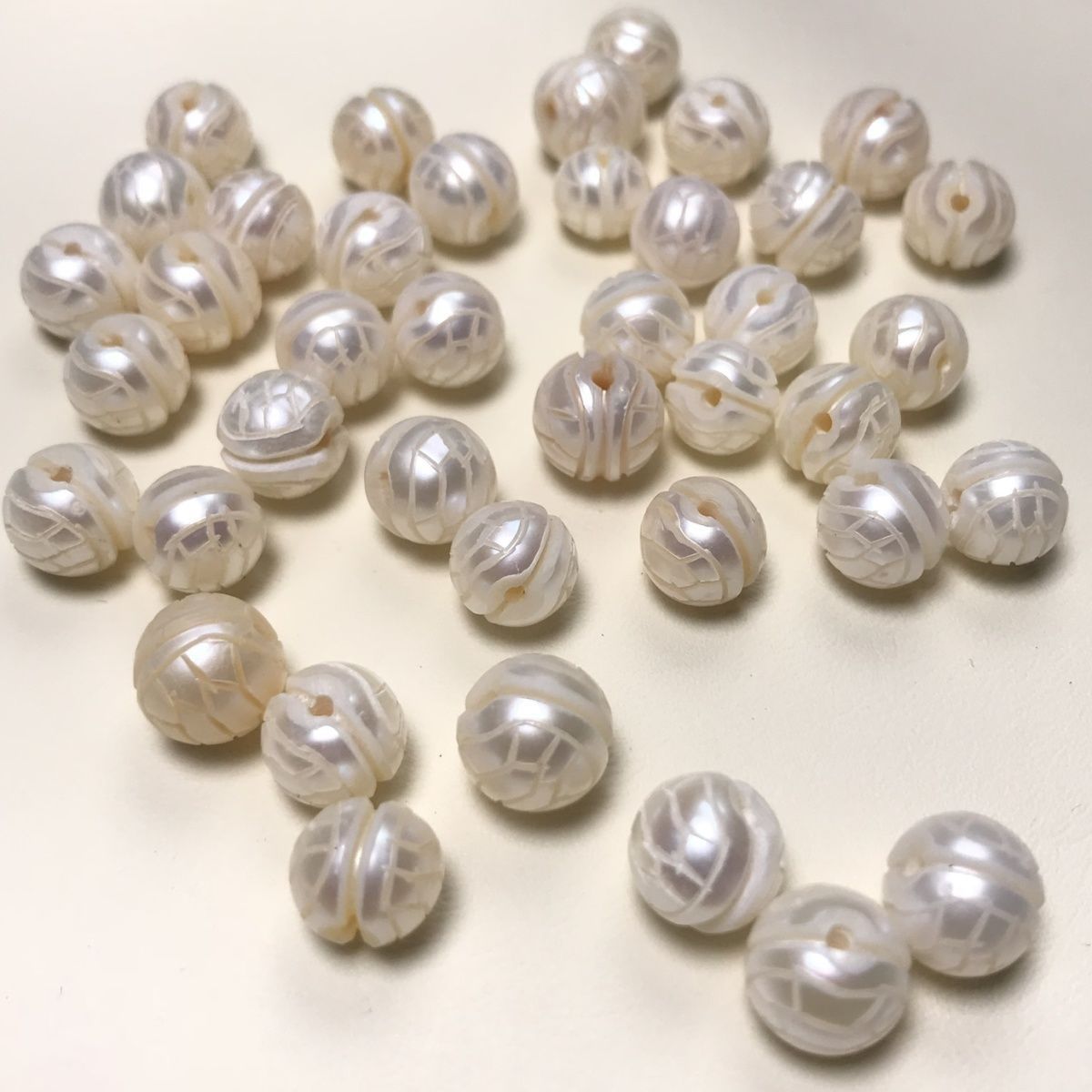 천연 담수 진주 조각 풍부한 갑옷 거북이 껍질 세계 구슬 DIY BUDDHA BEADS 핸드스트링 진주 액세서리 도매