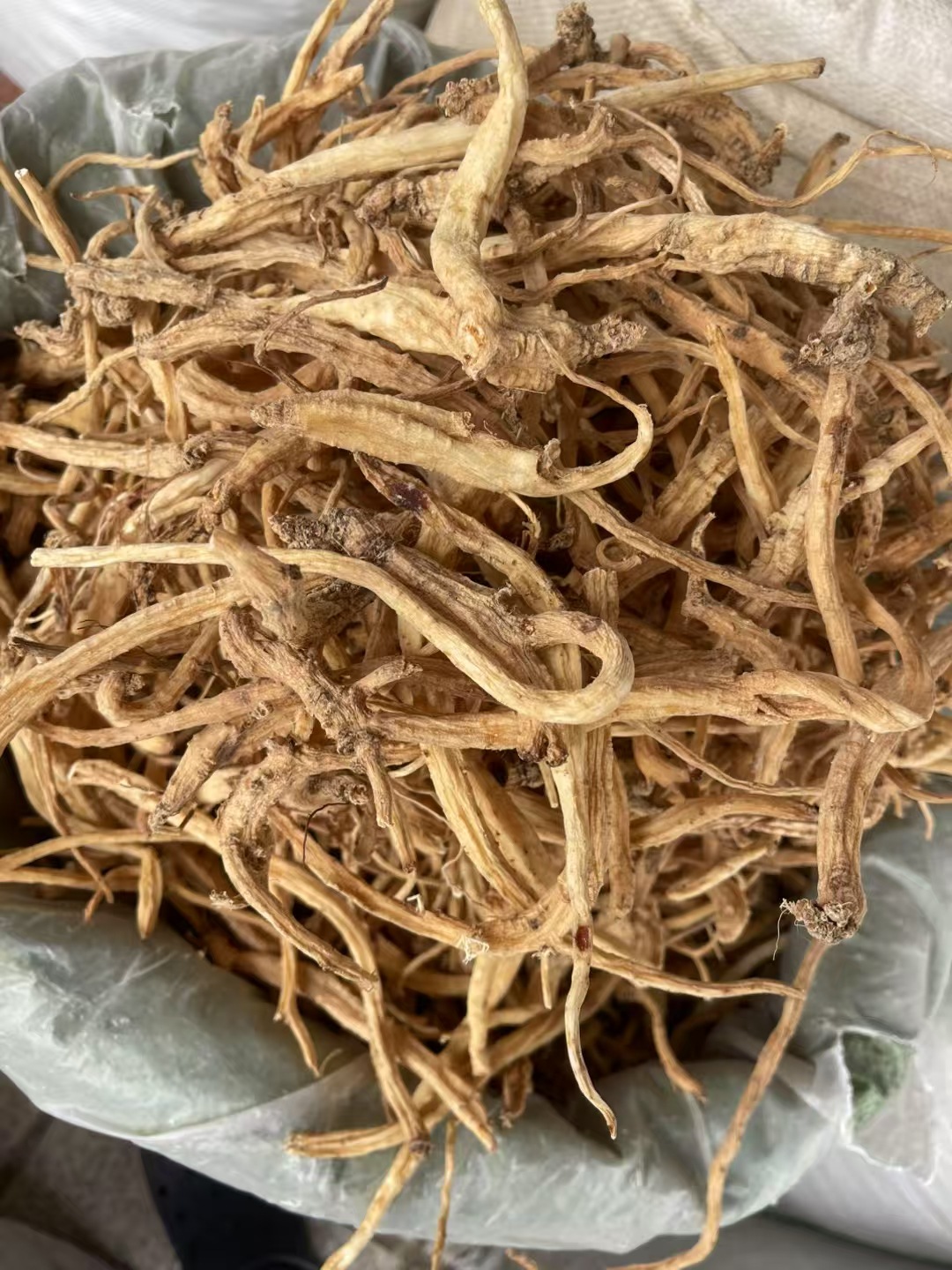 Tu Dang Shen Roots (Codonopsis pilosula var. handeliana) — Sun-Dried Food Herb for Tonic Soups & Herbal Wine specifications
