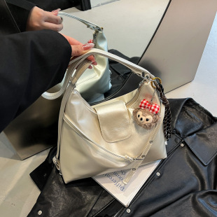 �ļ��������p�����Ů2025�¿�r������ͨ�ڰ��ٴ�б��μ����ذ�