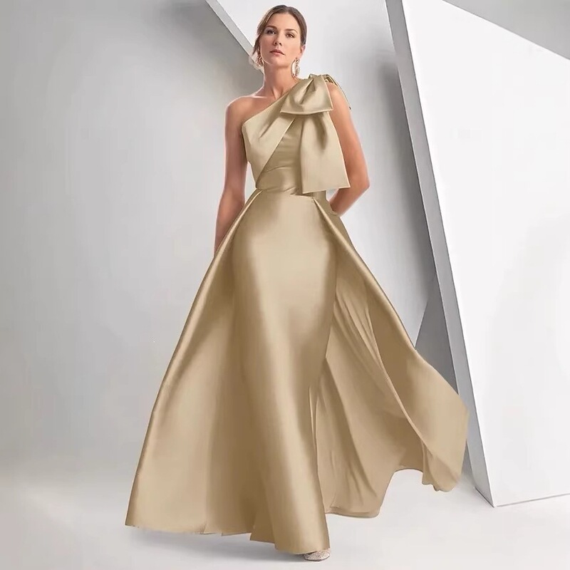 Evening gown for banquet, A-line skirt, ball gown with overlay skirt, formal dress, elegant sleeveless one-shoulder evening dress Evening gown for banquet, A-line skirt, ball gown with overlay skirt, formal dress, elegant sleeveless one-shoulder evening dress