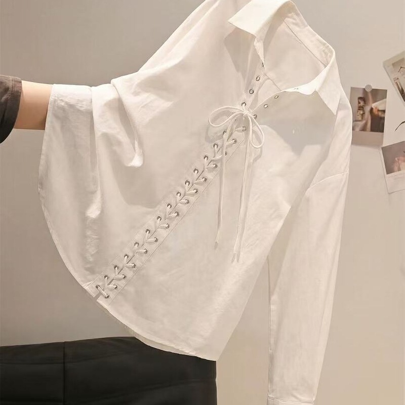Korean-Style White Ultra-Stylish Lace-Up Placket Long-Sleeve Shirt for Women, Unique and Distinctive Niche Design Top for Spring and Autumn