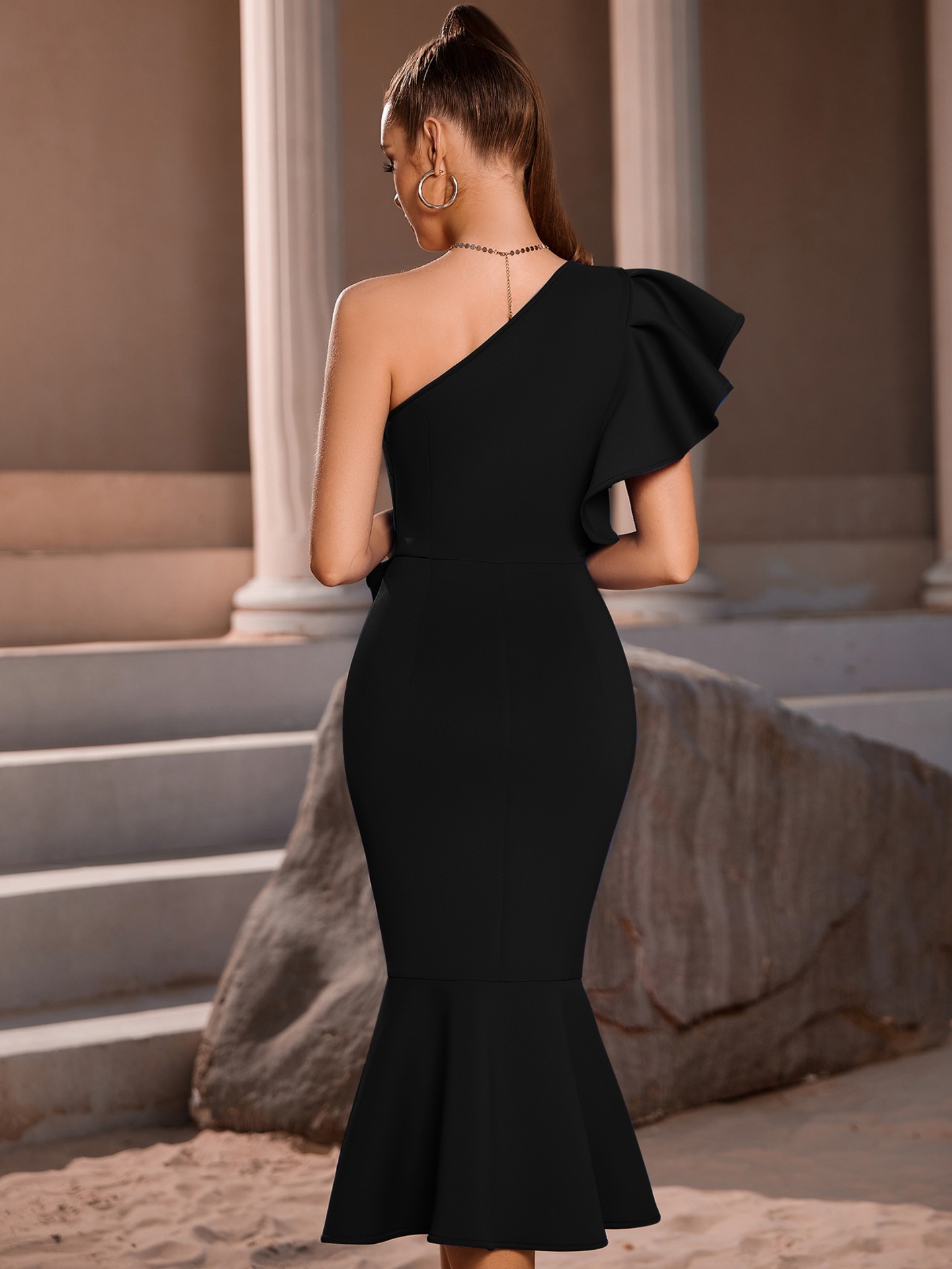 Vestido delgado de moda de un solo hombro con volantes sexy transfronterizo europeo y americano, vestido de noche de anfitrión de fiesta elegante