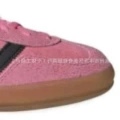 Ga pink and black