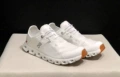 Undyed White/White