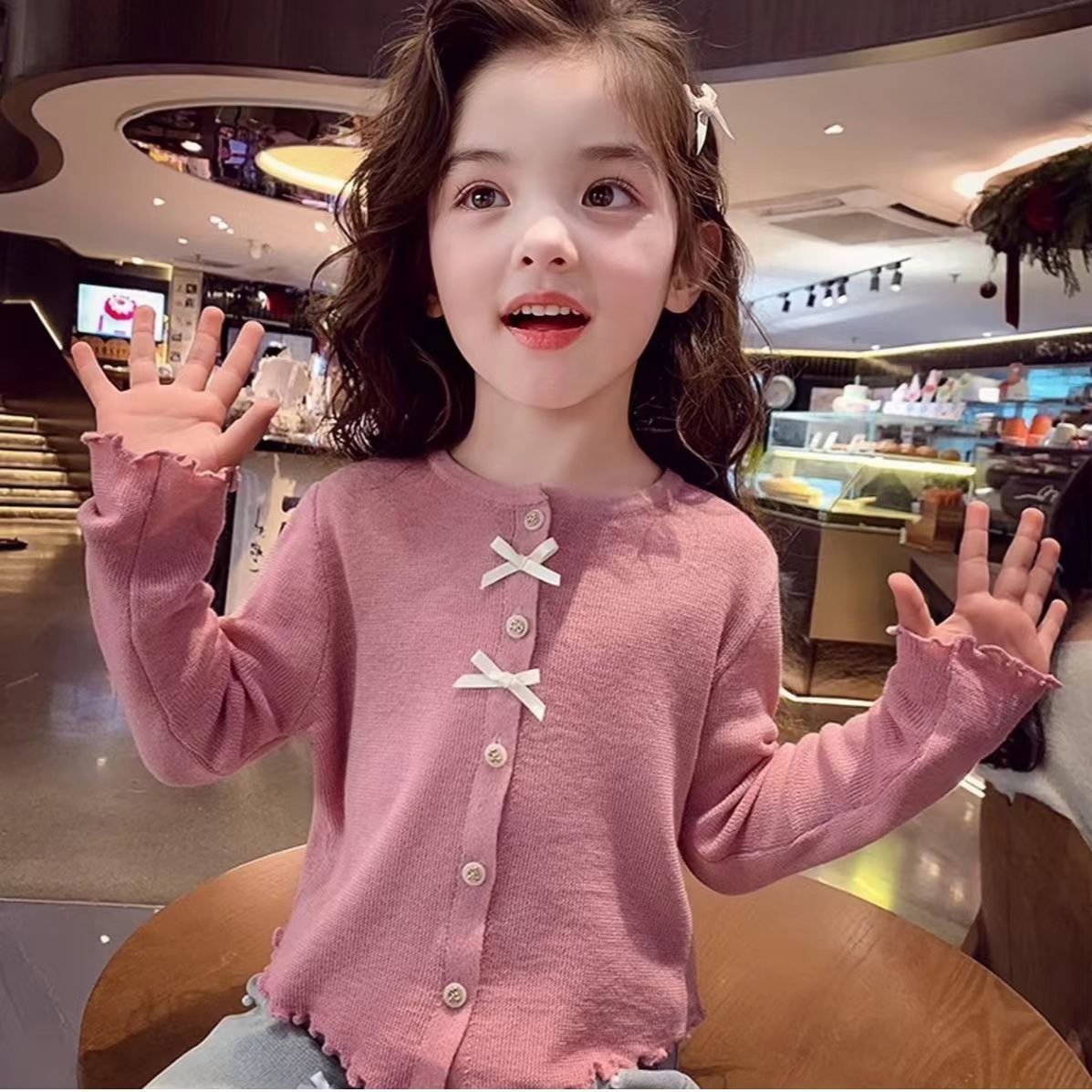 New cross-border style girls' thin knitted cardigan, thin children's clothing top, children's knitwear, Korean style girls' base layer.