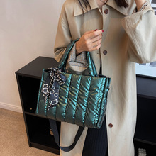 �r���������e�޷��������̫������񽑾��μ�����玧б���Ů��