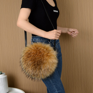 �¿�С��������A�οɐ�Ů�W���r�аٴ��LëëС���OӋë�qб���