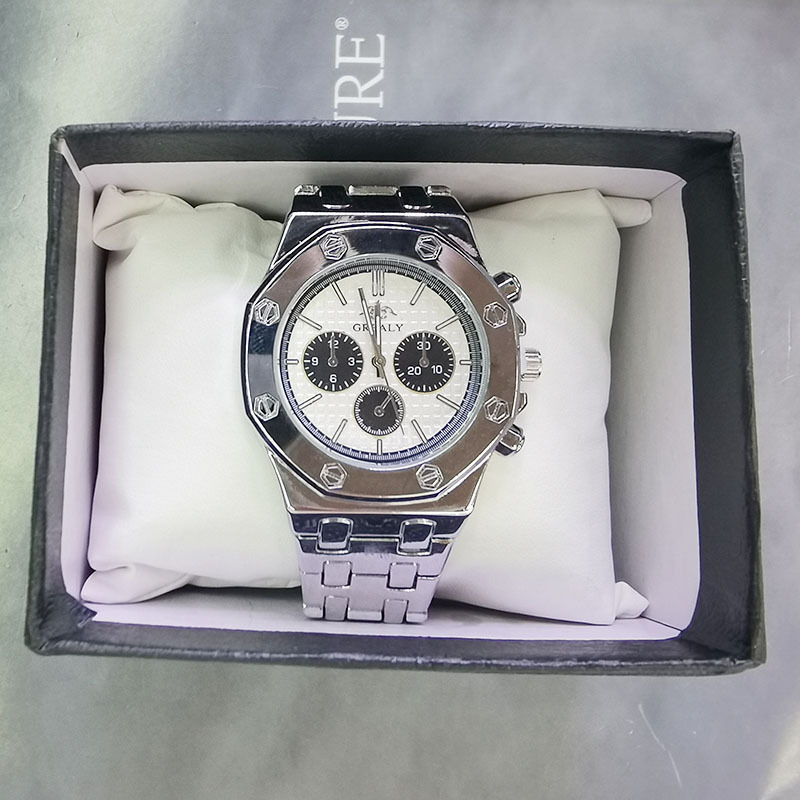 Relógio de quartzo com pulseira de aço masculino e feminino 2024, clássico, casual, três olhos, com calendário, à prova d'água, para casal_voghion.com