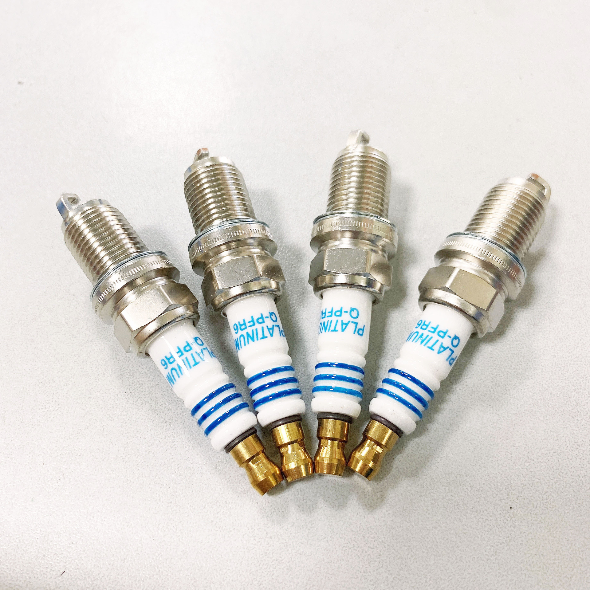 Liben Iridium Spark Plug Car Bkr6E Spark Plug Ignition Parts Changan Engine Original Factory Brilliance Dongfeng