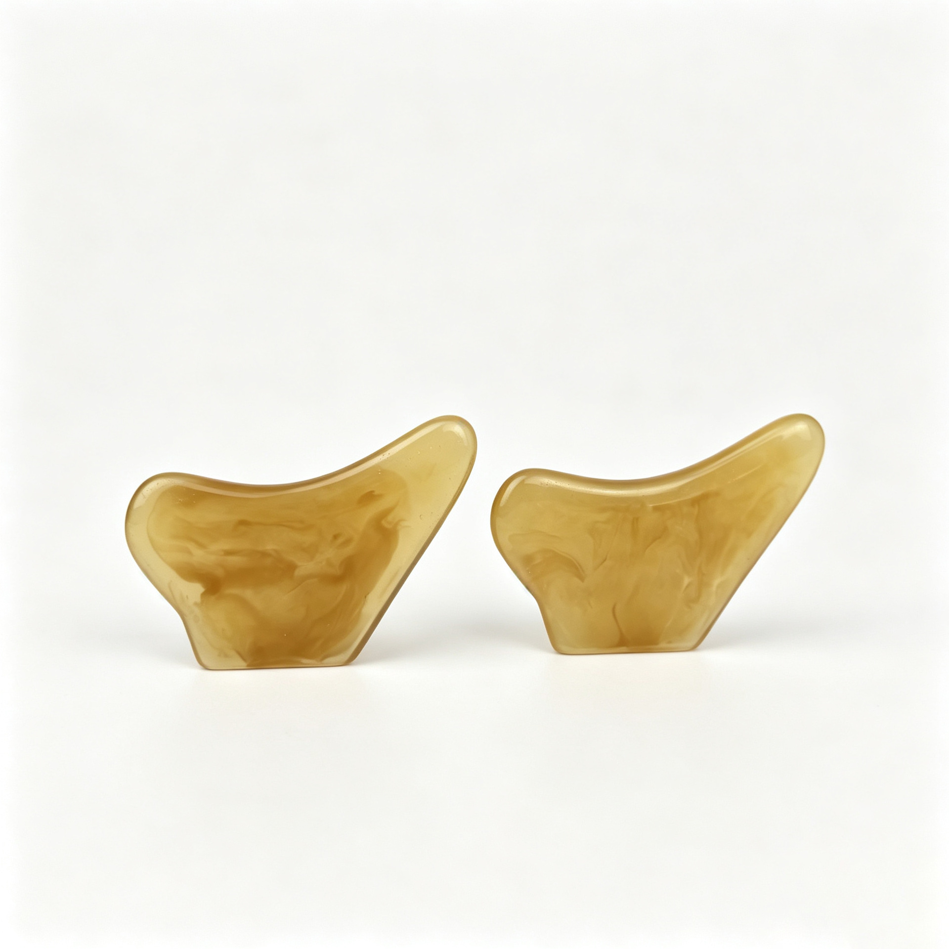 Reçine Gua Sha Taşı Taklit Koç Boynuzu Gua Sha Tahtası Aksesuarları Özelleştirilebilir Küçük Koyun Tırnak Miyofasyal Serbest Bırakma Masaj Meridyen Çubuğu Stok Toptan