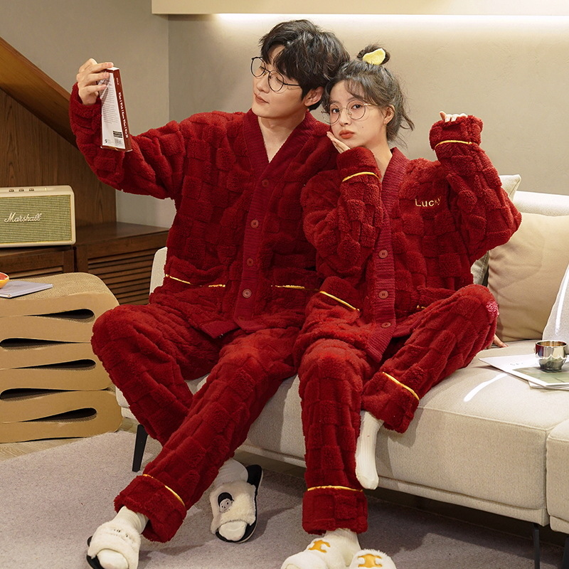2023 Otoño e Invierno Nuevo coral polar pareja pijamas forrados de lana caliente franela ropa de abrigo hombres y mujeres ropa de hogar traje