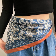 女性用ベルト、フレンチカシューフラワー、スカートとシャツと合わせて、レトロでシンプルなインスタイル、ネックスクエアスカーフ