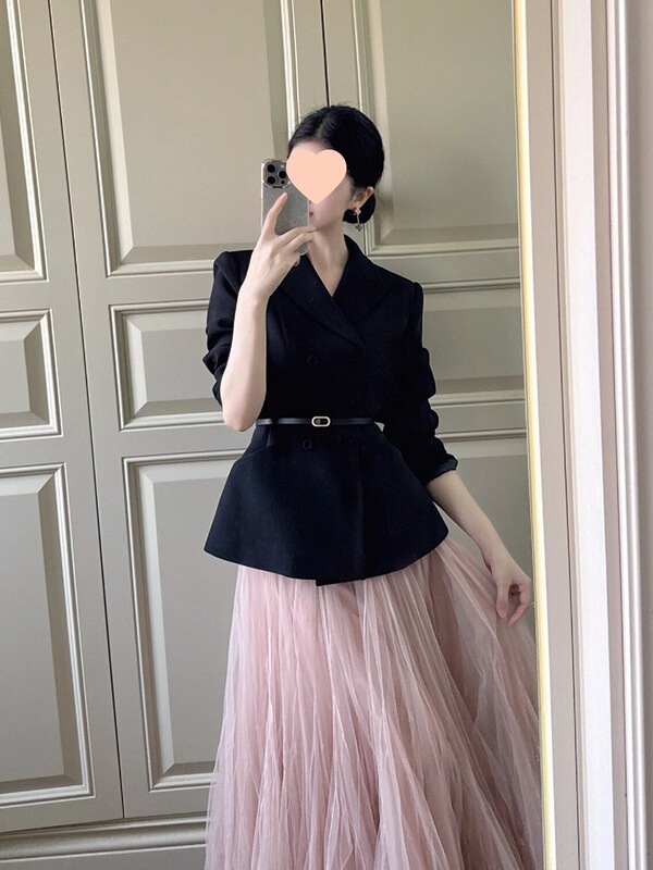 盐系轻熟御姐气质女神范设计感轻职场黑色外套半身裙两件套装女春|undefined