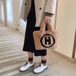 2024�¿��n���ﶬ���«H��ëƤ����������ɐ�ëë�q朗l����Ůʿ