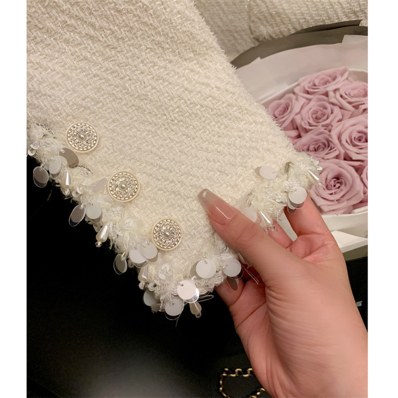 杨小卷 手工花边 质感粗花呢小香风套装白色外套清冷富家千金穿搭|undefined