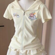 �ö������������@�ݿɐ��L�����Bñ�l������Ů�ļ���ϵ����ԪT��