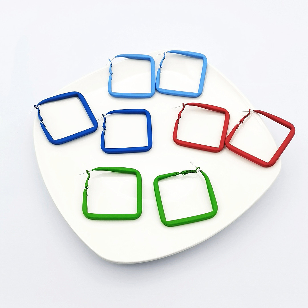 Exaggerated Square Alloy Stoving Varnish Earrings display picture 2