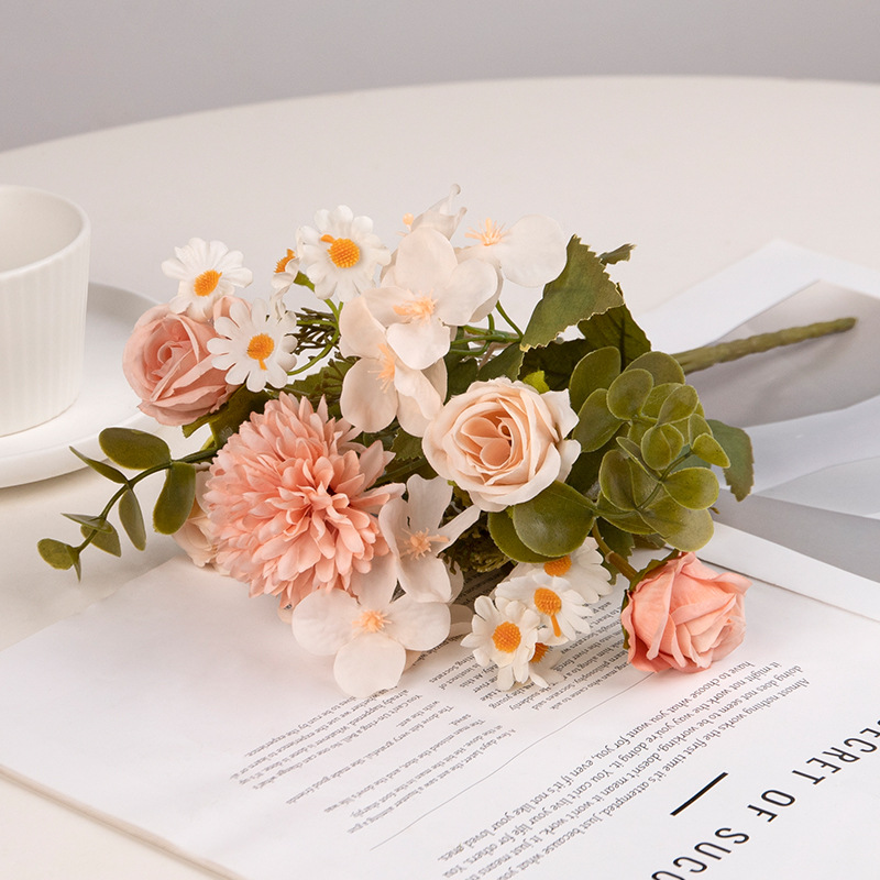 Flor artificial, color otoñal, retro, manguito pequeño, manguito, hortensia de 7 tenedores, arco de boda de rosas, decoración de flores de guía de carreteras, manzanilla de flores falsas