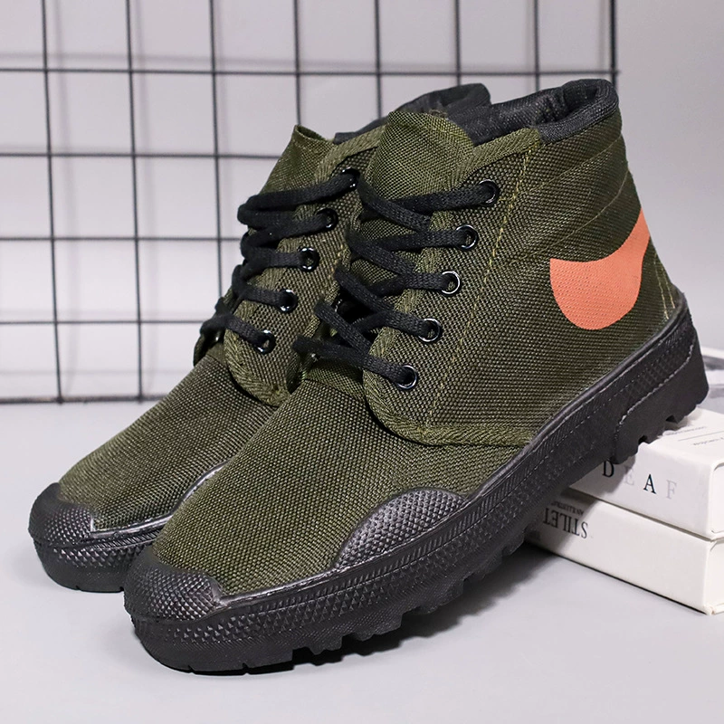 Обувь с длинной трубкой для освобождения мужской рабочей обуви на строительной площадке