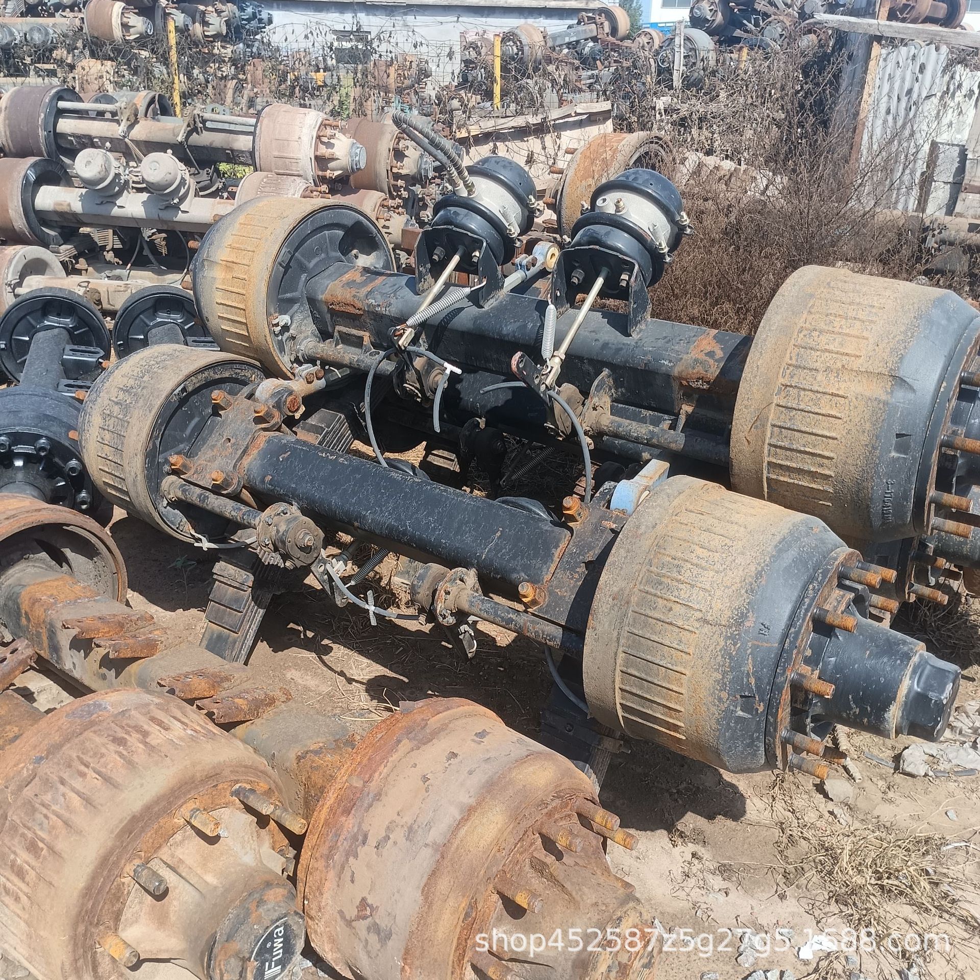 Direct sales from the manufacturer: African self-loading Fuhua trailer, bridge excavator, road roller, loader, and construction machinery