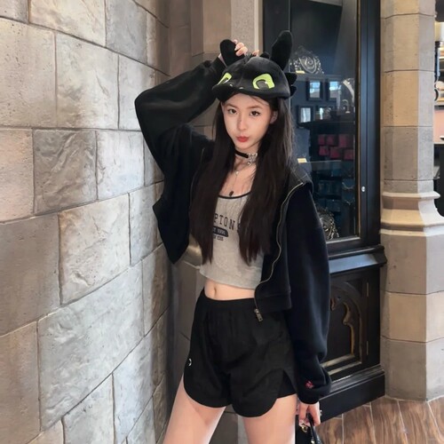 Internet-famous style funny toothless hat for women—autumn and winter cartoon, cute, for couples to take photos—toothless beret.
