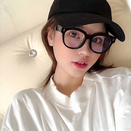 Xiaomi-style Xiaohongshu glasses GM anti-blue light glasses UNAC black frame glasses trendy unisex plain glasses