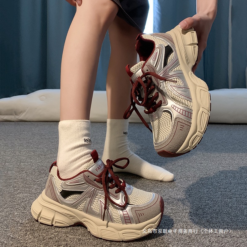 Trend retro fashionable lightweight comfortable breathable sneakers…