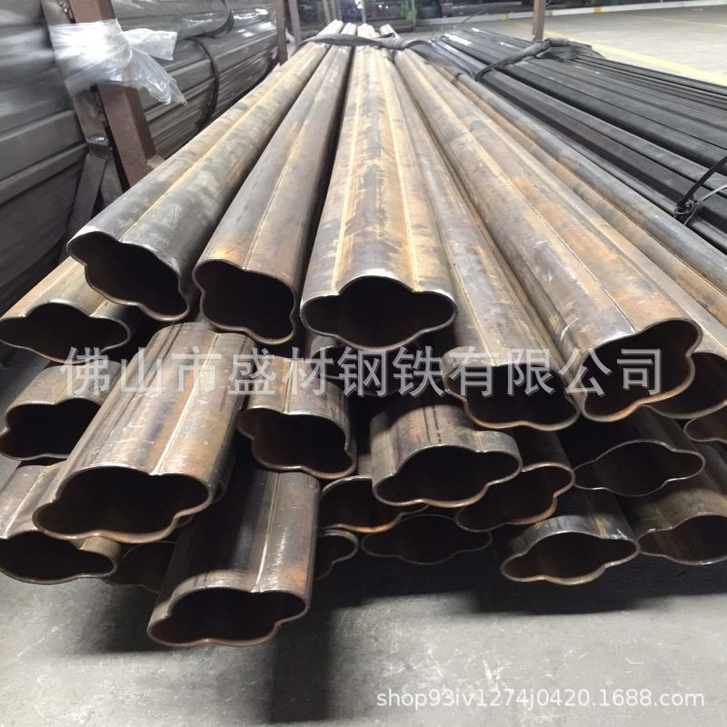 厂家定做大小口径梅花形八边形铁管*焊接管