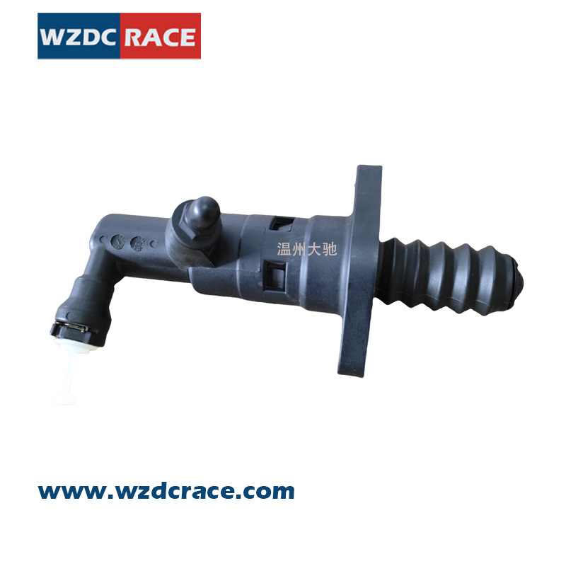 1K0 - 721 - 261 / 1K0721261A bomba de plástico piezas de freno de automóvil embrague bomba subsidiaria VW