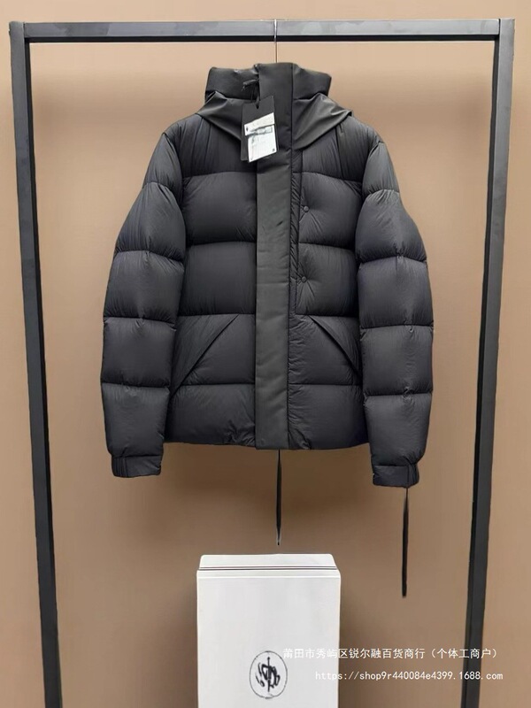 Madeira Winter Hooded down Jacket Black Warrior Unisex Thick Solid Color Jacket Madeira Winter Hooded down Jacket Black Warrior Unisex Thick Solid Color Jacket