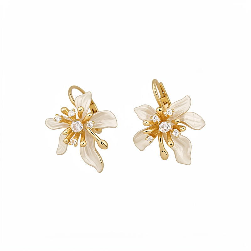 Flores de aceite de piedra de martillo delicado temperamento de nicho universal pendientes de moda ligero lujo alta sensación de auriculares al por mayor