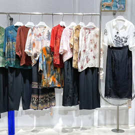 25夏艾哲真丝复古国风休闲妈妈套装直播间流量品牌大版型女装库存