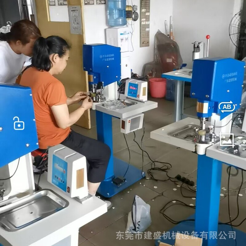 メーカー直送半自動ボタン包み機 ステンレスボタン包み金型 ソース工場直送半自動ボタン包み機|undefined