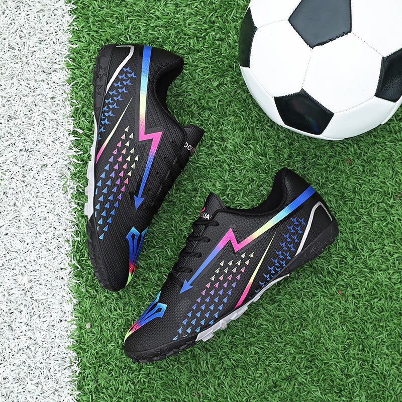 Nuevos zapatos de fútbol de clavos transfronterizos zapatos de entrenamiento deportivo de adultos hombres y mujeres zapatos de entrenamiento de clavos adolescentes al por mayor