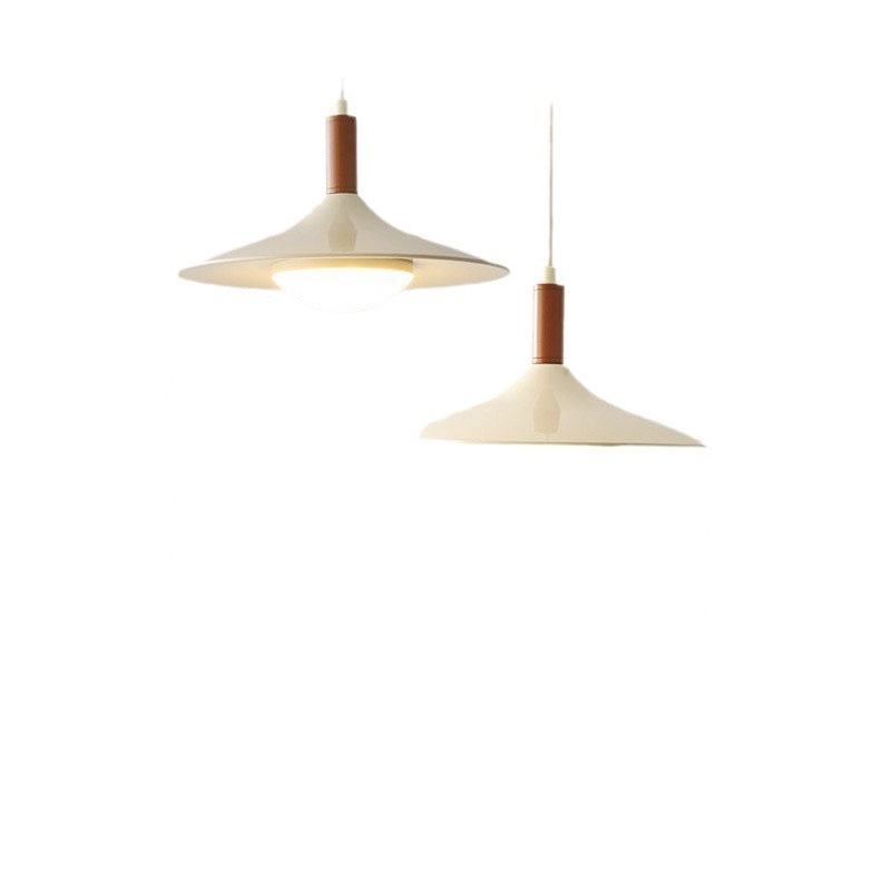 Candelabro de comedor estilo crema francés mesa de comedor simple barra de bar lámpara de OVNI habitación de nogal habitación junto a la cama lámpara de araña pequeña