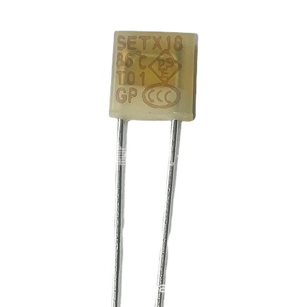 供应X18 86度3A方形温度保险丝  热熔断器 热保护器