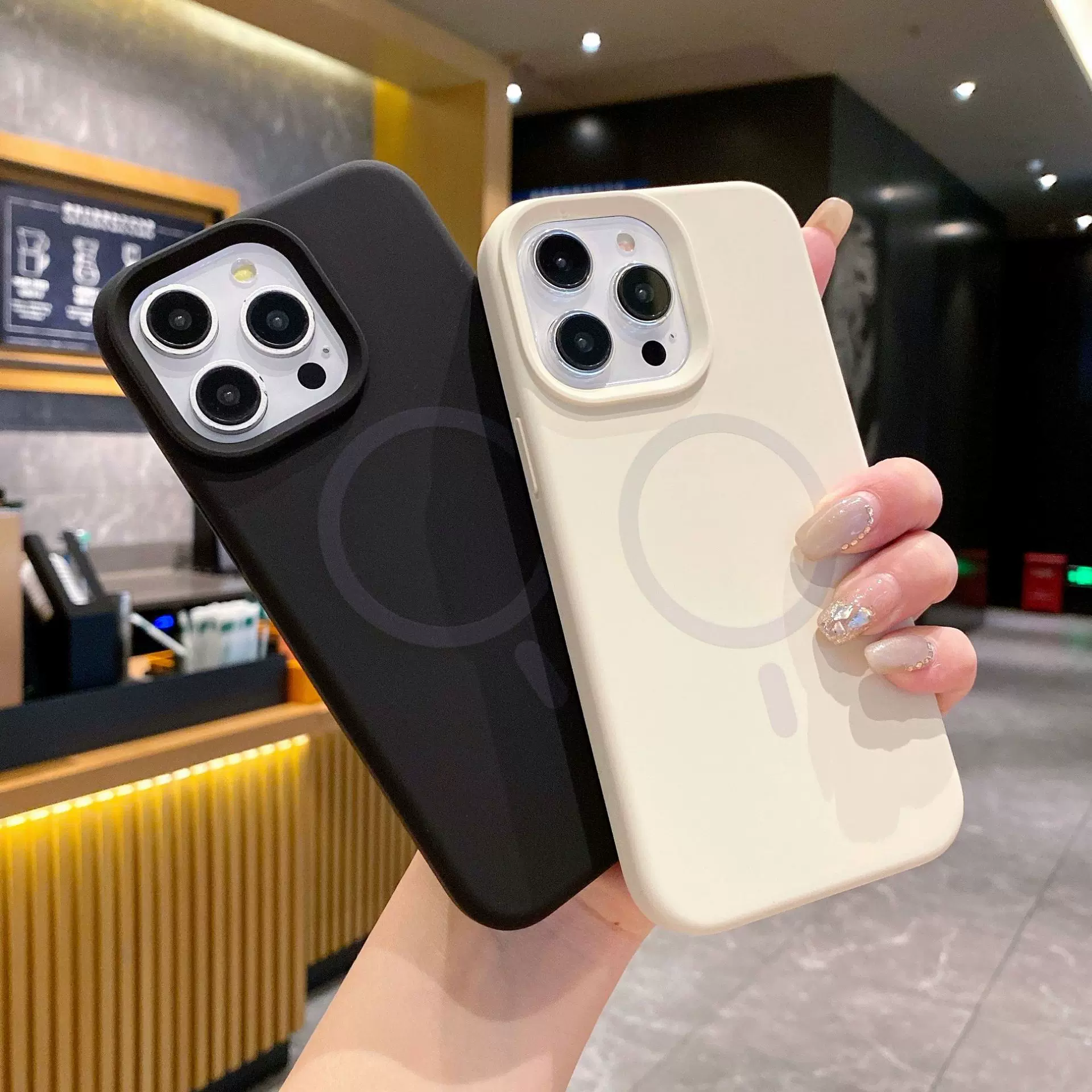 适用iPhone15ProMax液态硅胶清新手机壳强磁吸纯色手机保护套