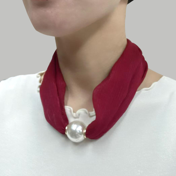 Magnetic pendant pearl