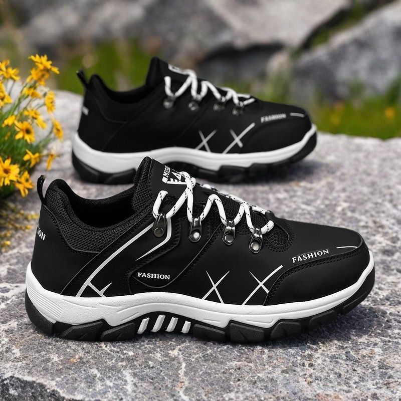 Zapatos de hombre 2025 verano nuevos zapatos de herramientas de todo fósforo para hombre zapatos de senderismo antideslizantes negros zapatos de trabajo juvenil retro